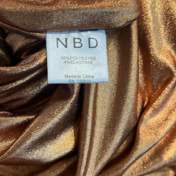 🔹 NBD x Revolve Kai Metallic Drape Front Backless Midi Dress - Picture 6 of 6